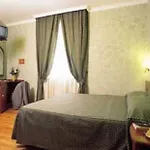 Fellini A Fontana Di Trevi Hotel 3*