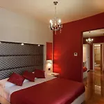 Hotel Fellini A Fontana Di Trevi 3*