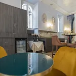 Hotel Fellini A Fontana Di Trevi