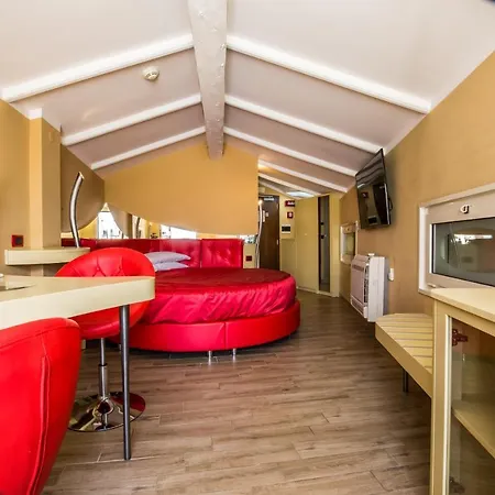 Hotel Fellini Rome
