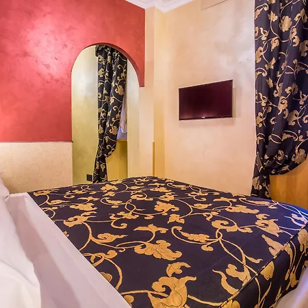 Fellini Hotel Rome