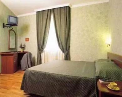 Fellini Szálloda 3*