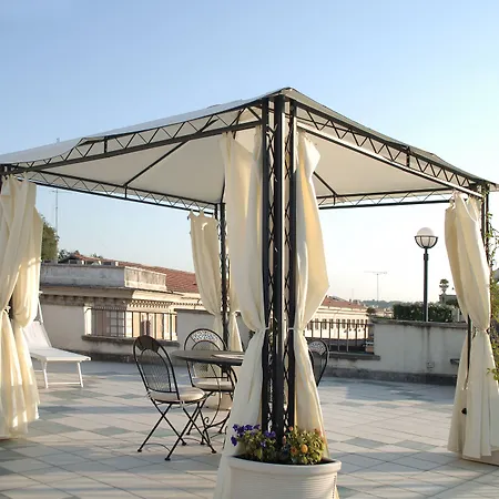 Fellini A Fontana Di Trevi Roma