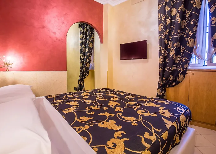 Fellini A Fontana Di Trevi Hotel Roma