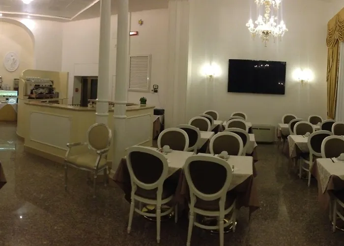 Fellini A Fontana Di Trevi