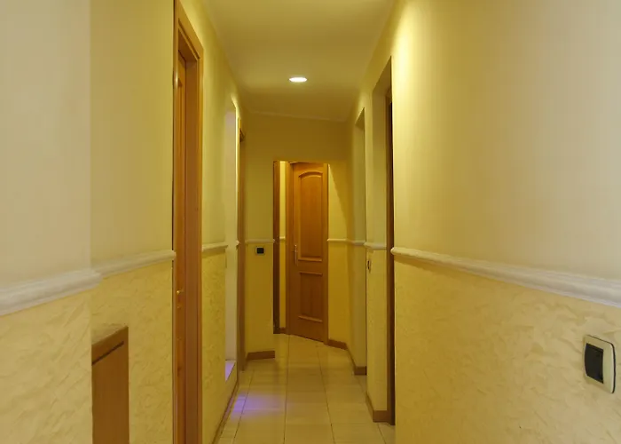 Fellini A Fontana Di Trevi Roma