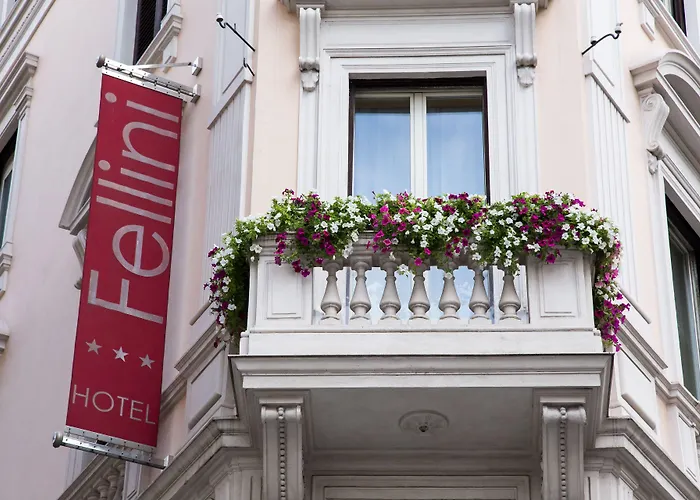 Fellini A Fontana Di Trevi 3*